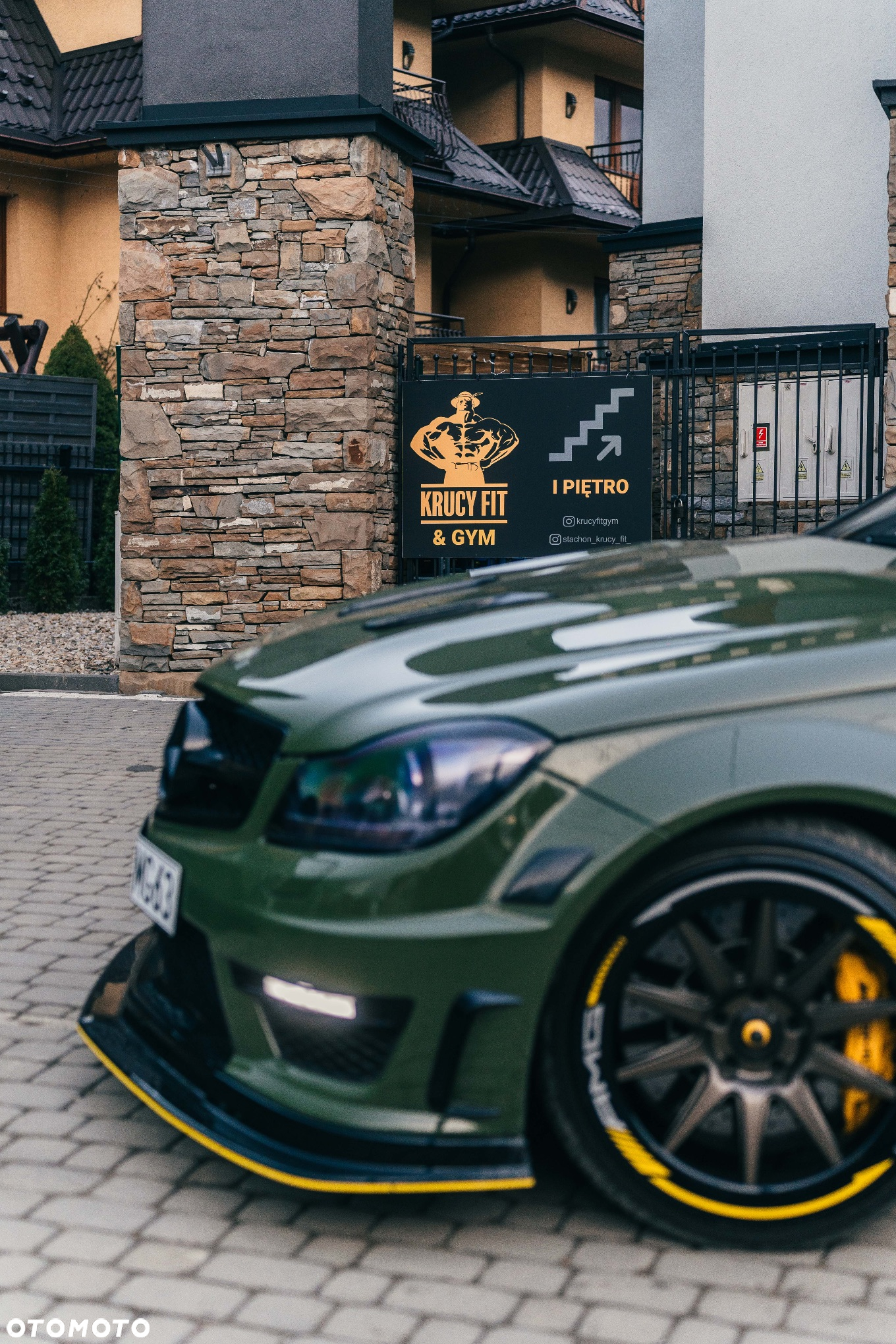 Mercedes-Benz Klasa C 63 AMG T 7G-TRONIC Performance Plus - 19