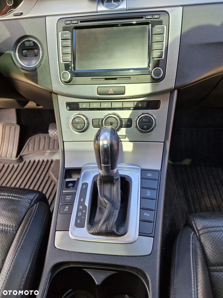 Volkswagen CC 2.0 TDI BlueMotion Technology DSG - 13