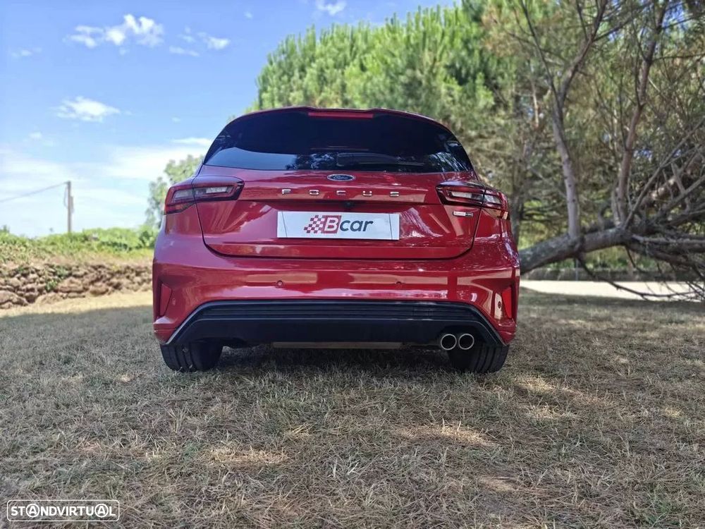Ford Focus 1.0 EcoBoost MHEV ST-Line - 11