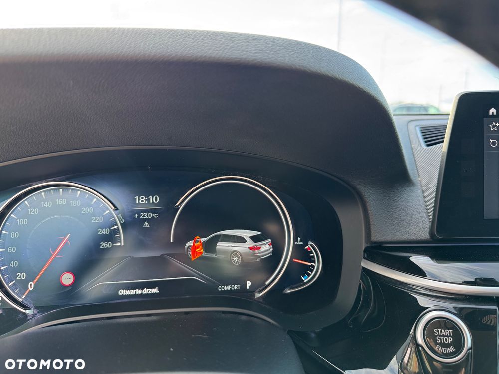 BMW Seria 5 540d xDrive - 11