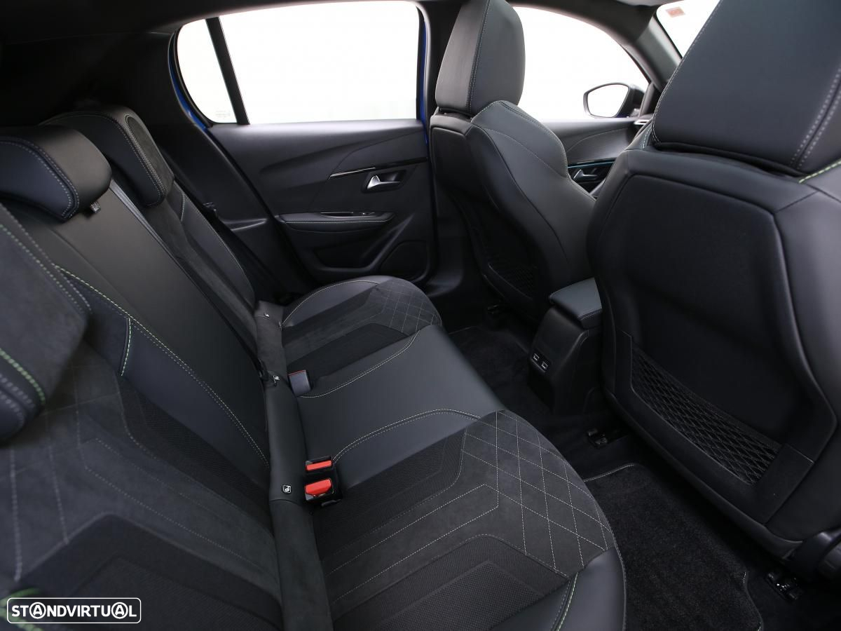 Peugeot e-208 50 kWh GT - 13