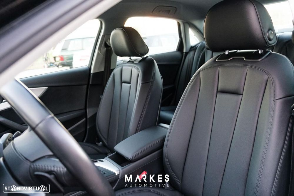 Audi A4 2.0 TDI Design S tronic - 12