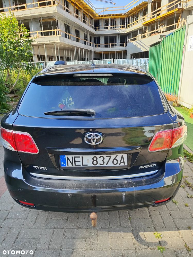 Toyota Avensis 2.0 D-4D Sol - 9