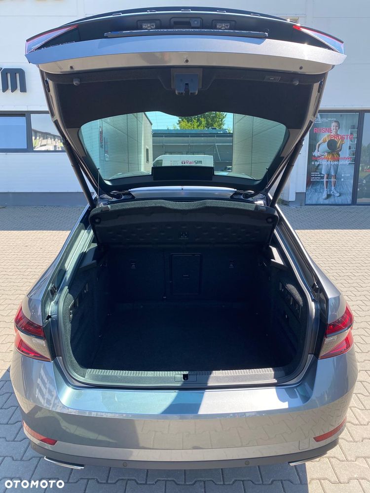 Skoda Superb 2.0 TSI 4x4 Sportline DSG - 16