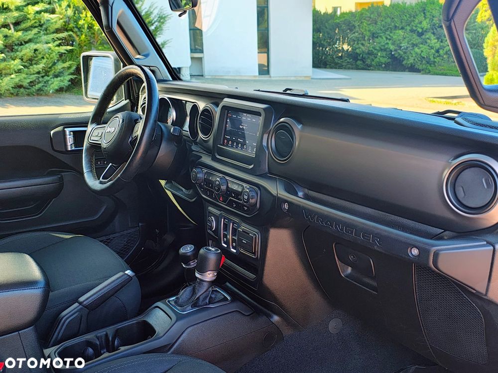 Jeep Wrangler 3.6 Black Edition II - 28