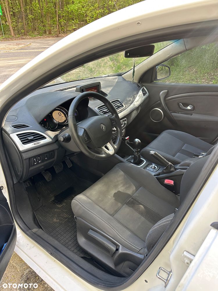 Renault Megane 1.5 dCi Avantage - 6