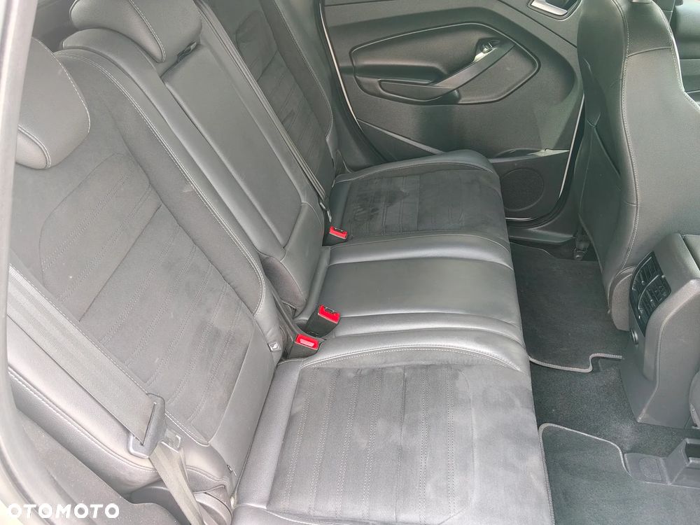 Ford Kuga 2.0 TDCi FWD ST-Line - 14