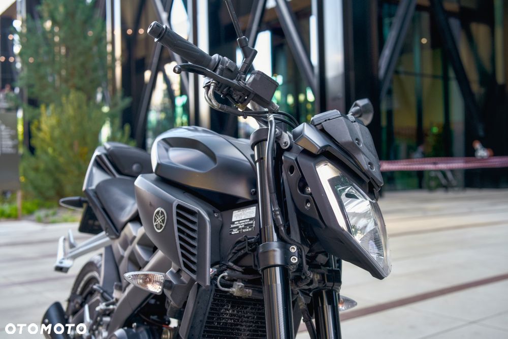 Yamaha MT - 6