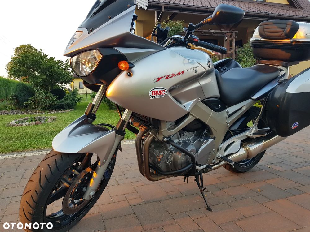 Yamaha TDM - 8