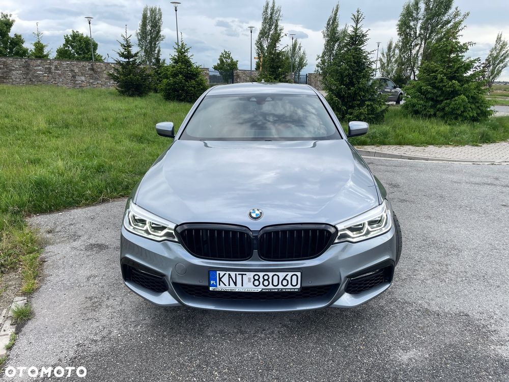 BMW Seria 5 530d xDrive M Sport sport - 9