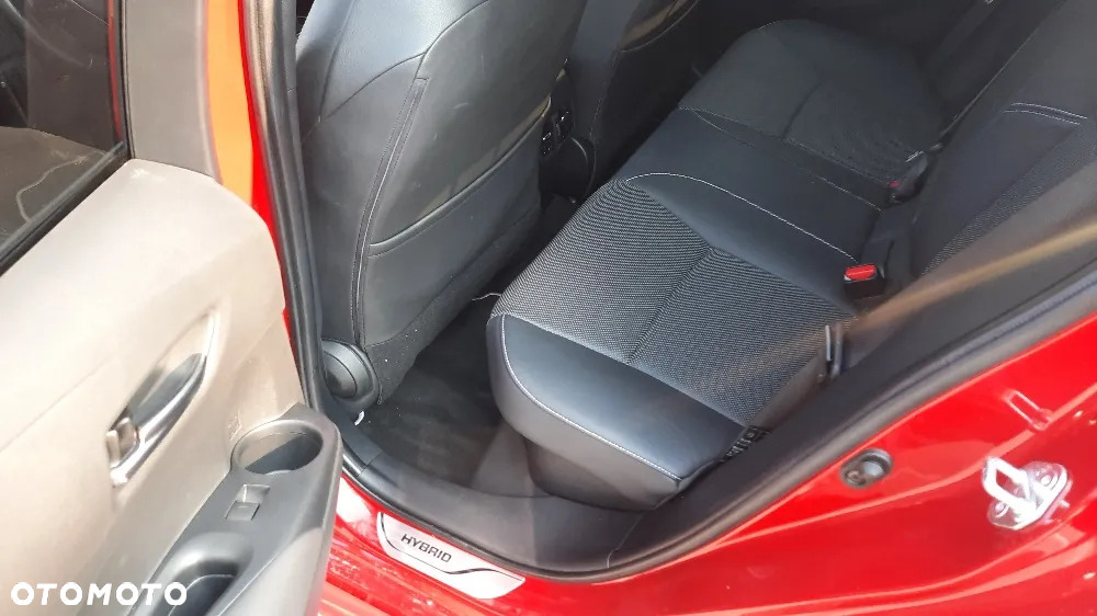 Toyota Corolla 2.0 Hybrid GR Sport - 17