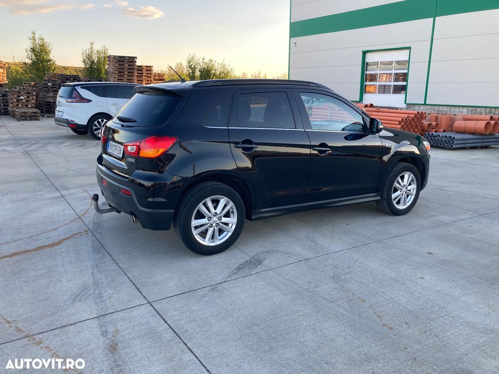 Mitsubishi ASX 1.8 DI-D 4WD Instyle - 33