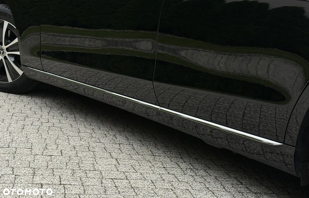 Mercedes-Benz Klasa E 220 d Avantgarde - 38