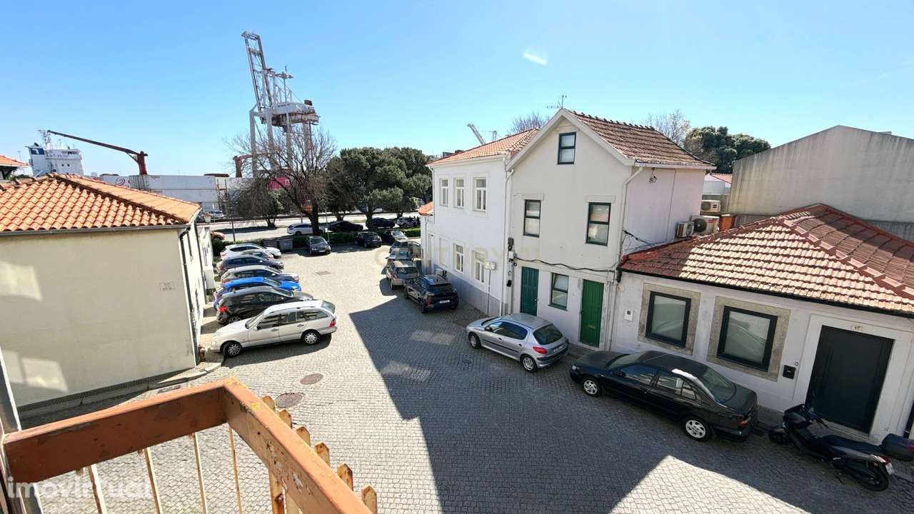 T3 + 1 com Terraço: O seu refúgio entre a Cidade e o Mar em Leça da Pa - Grande imagem: 3/18