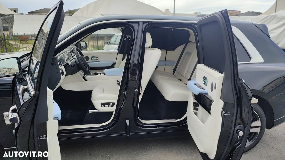Rolls-Royce Cullinan Series II - 12
