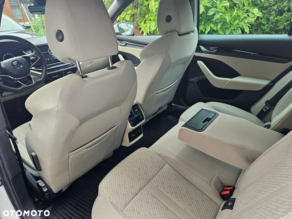 Skoda Octavia 1.5 TSI ACT Style - 5
