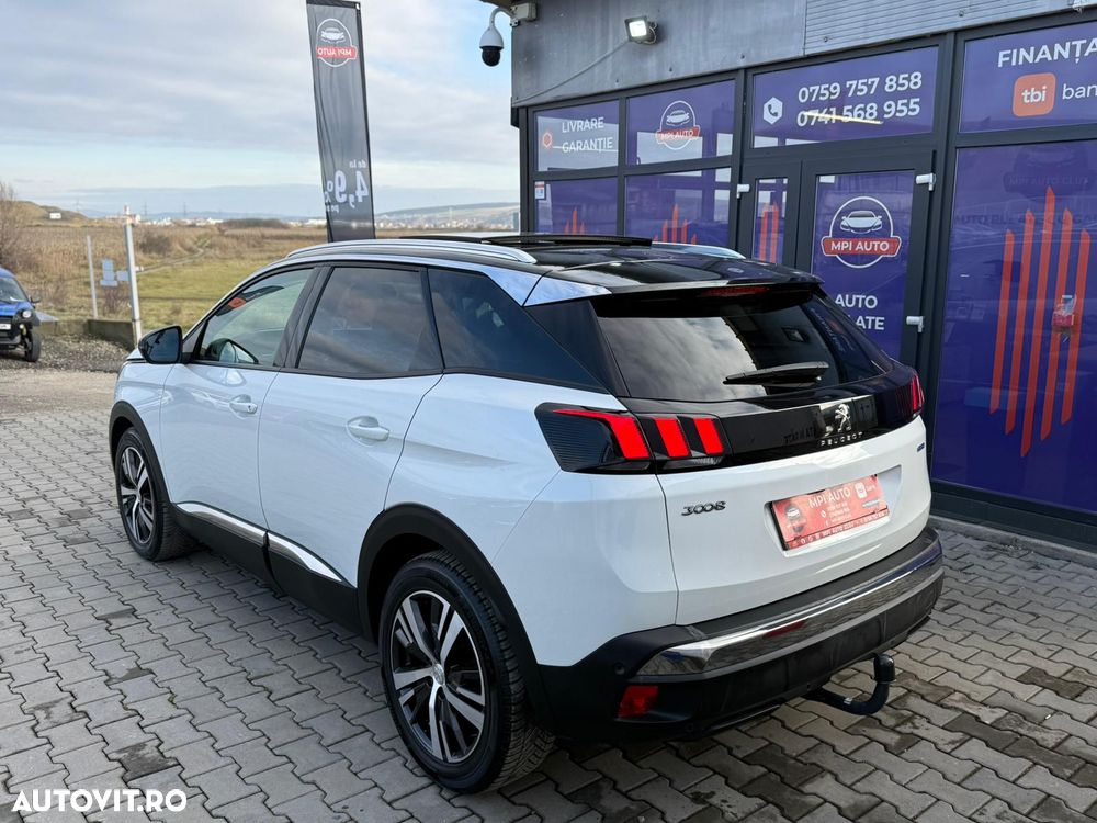 Peugeot 3008 PureTech 130 Stop & Start GPF Allure Pack - 7