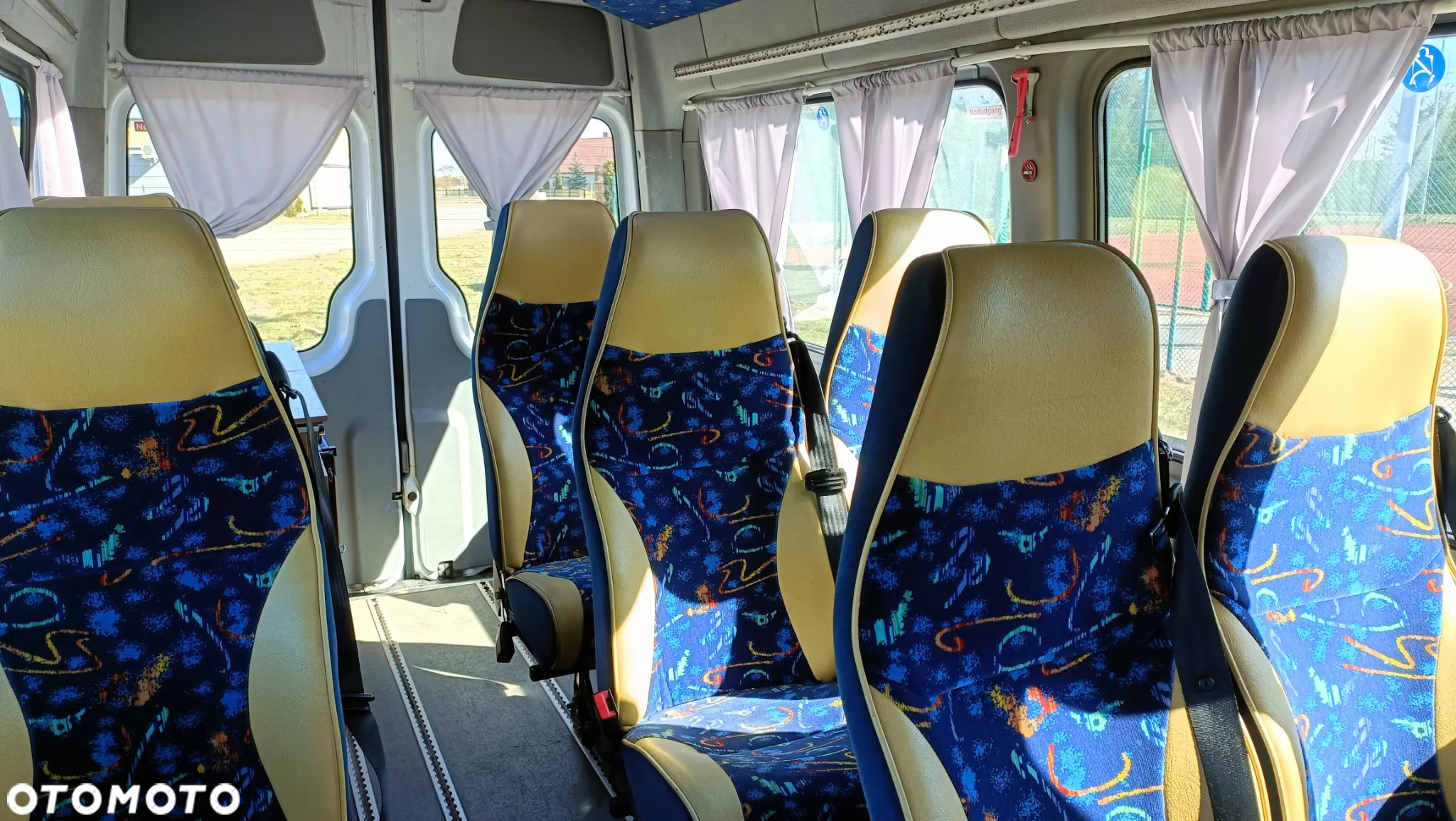 Mercedes-Benz Sprinter - 20