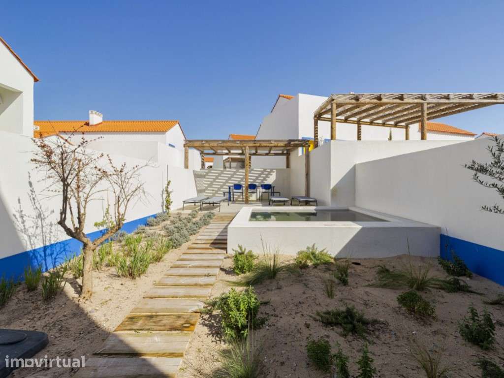 Moradia mobilada com piscina no Carvalhal - Grande imagem: 2/26