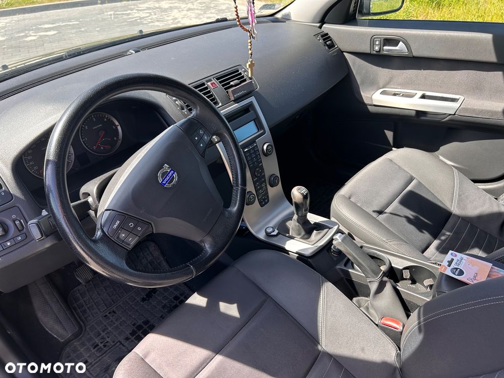 Volvo V50 2.0D Momentum - 12