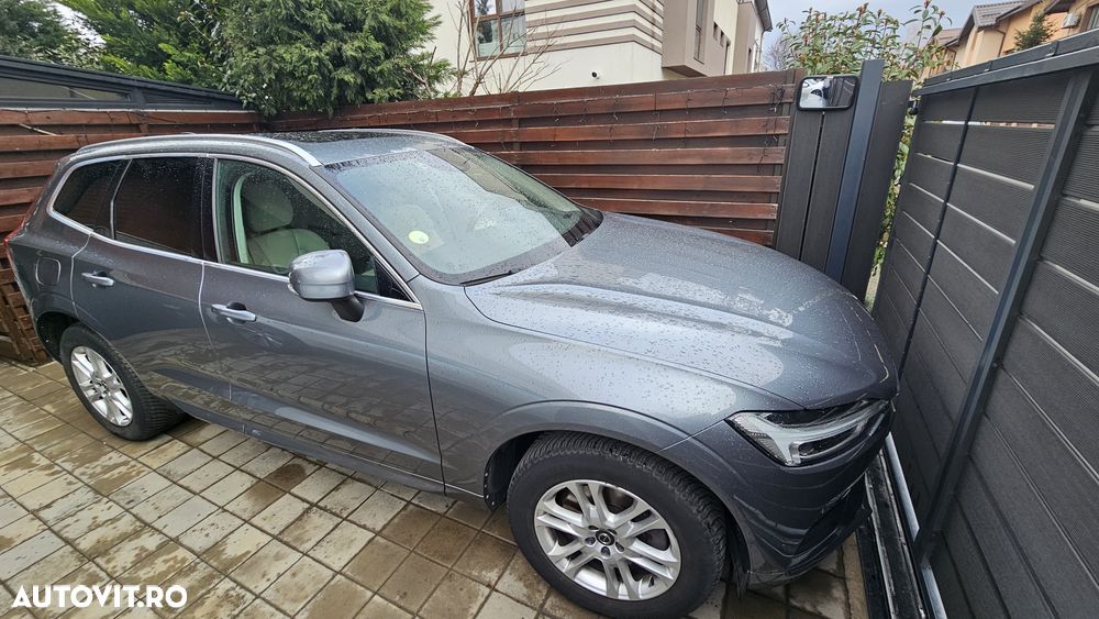 Volvo XC 60 D4 Momentum Pro - 1