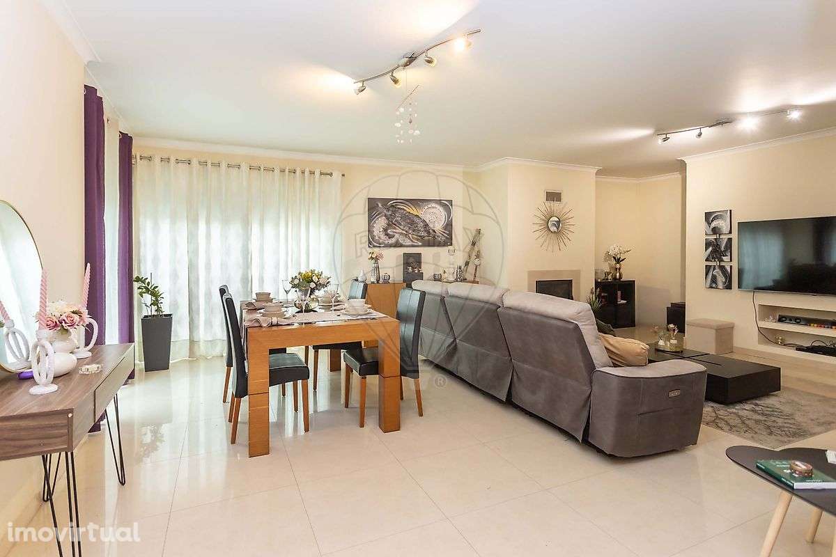 Apartamento T3 para venda - Grande imagem: 2/50