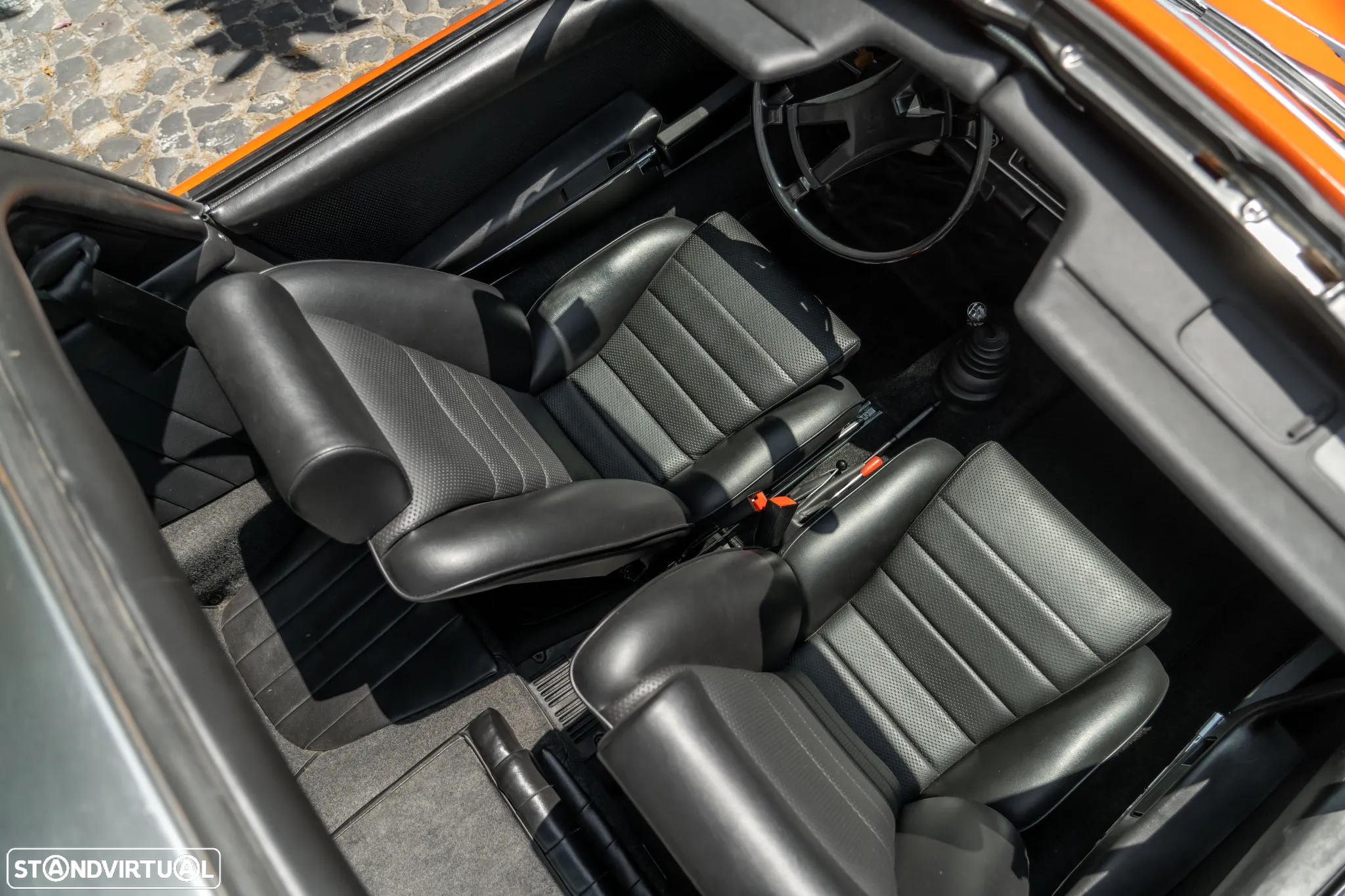 Porsche 911 Série F - 13