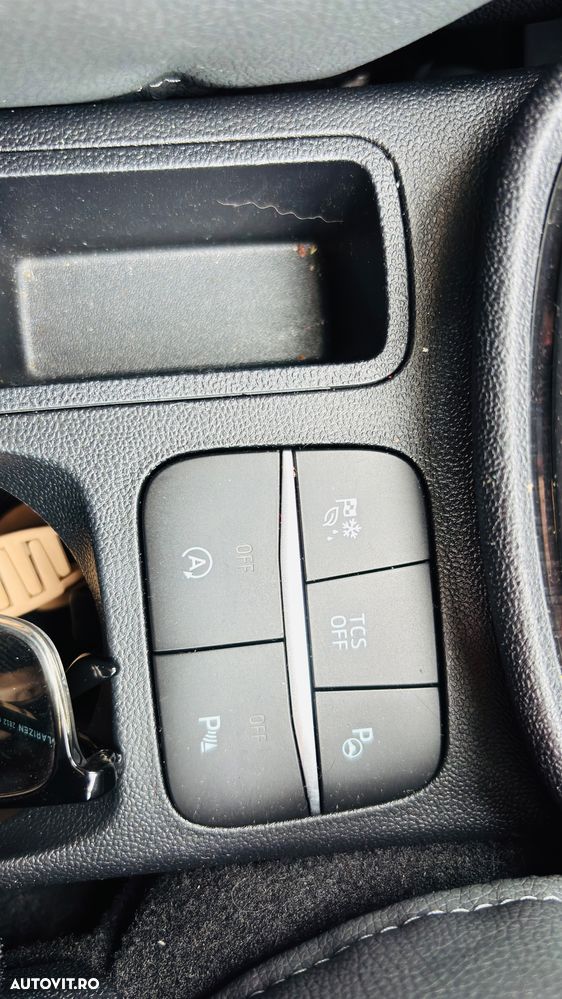 Ford Fiesta 1.0 EcoBoost 7DCT mHEV Active - 8