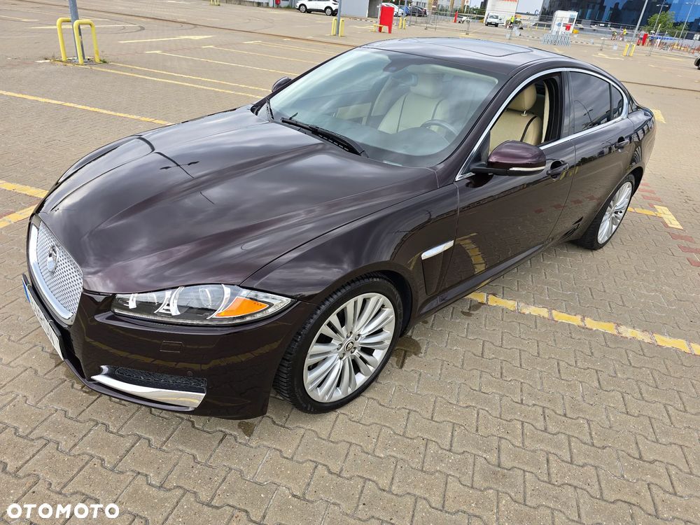 Jaguar XF 5.0 V8 Portfolio - 2