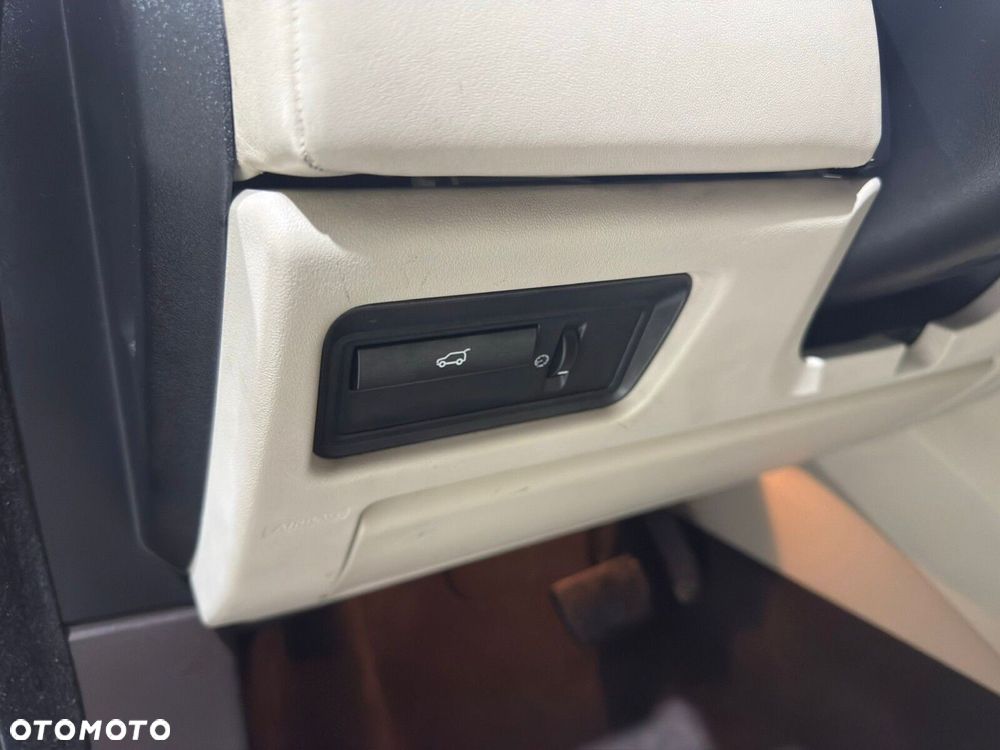 Land Rover Range Rover Evoque - 30