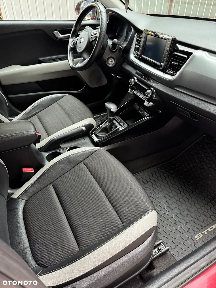 Kia Stonic 1.0 T-GDI L - 8