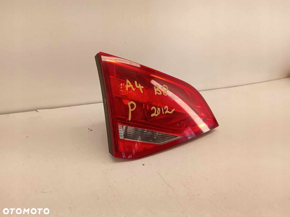LAMPA LEWA TYLNA TYŁ AUDI A4 B8 W KLAPĘ SEDAN - 2