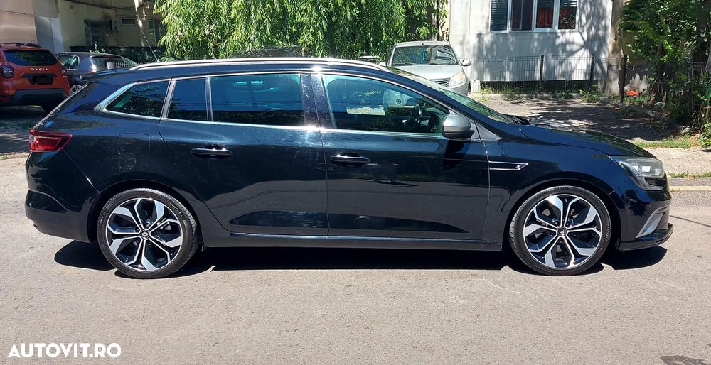 Renault Megane ENERGY dCi EDC GT - 3