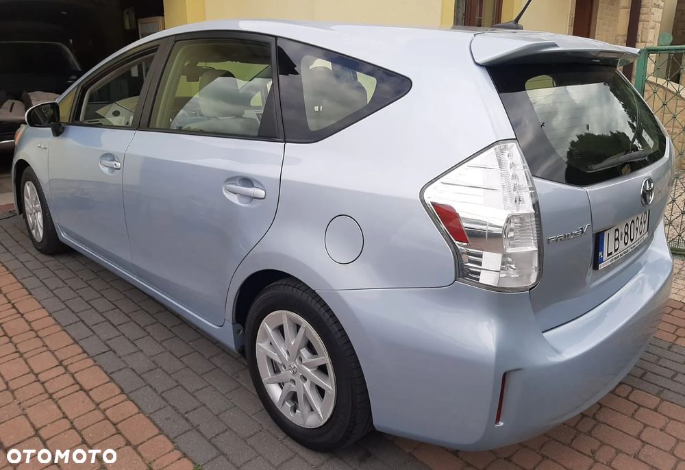 Toyota Prius+ ver--hybrid-life - 4