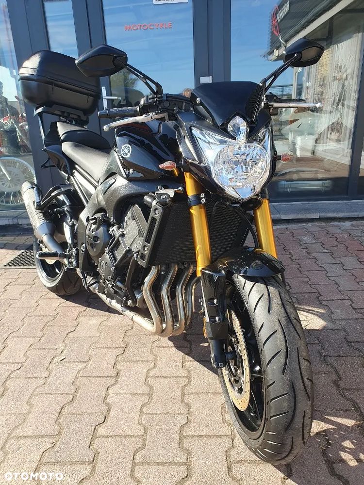 Yamaha FZ8 - 26