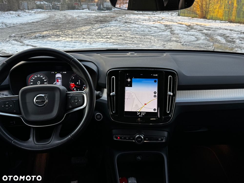 Volvo XC 40 D3 Momentum Pro - 15