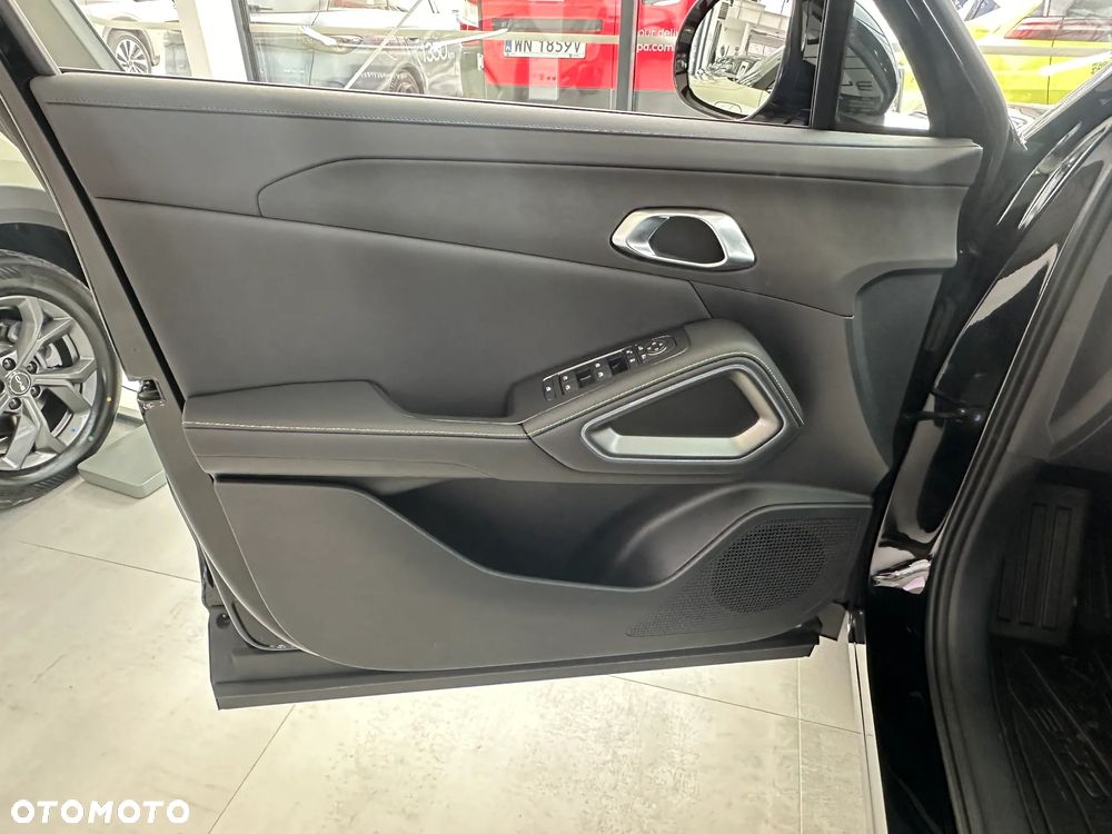 BYD Atto 2 45kWh Boost - 11