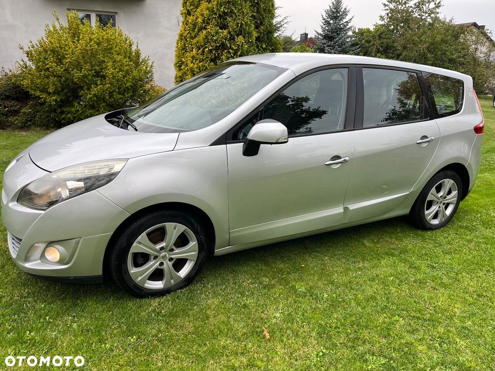 Renault Grand Scenic - 4
