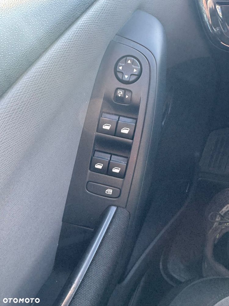 Citroën C4 Picasso - 15