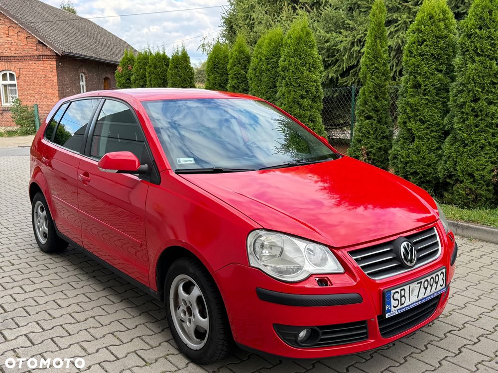 Volkswagen Polo - 2