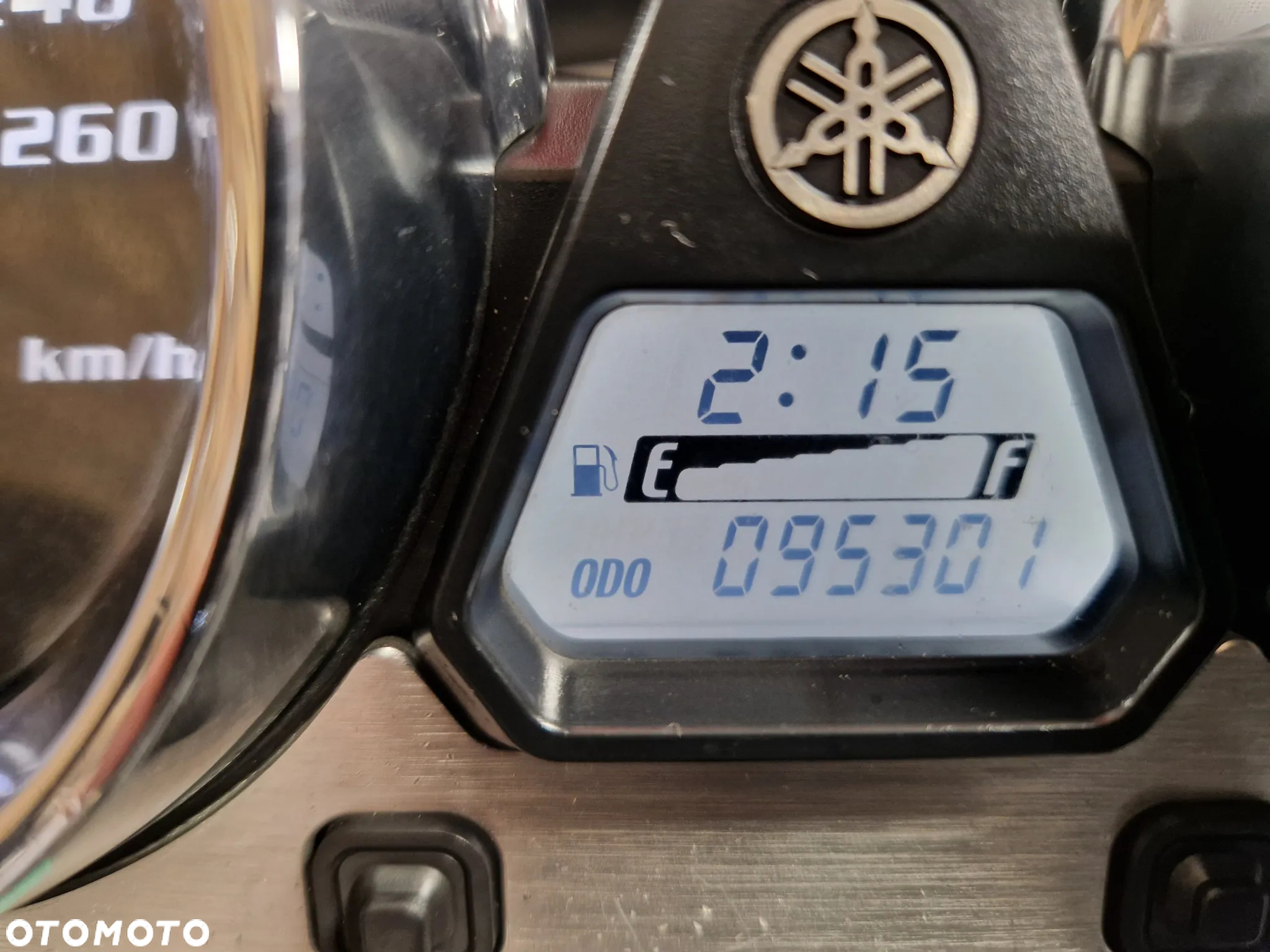 Yamaha XJR - 22