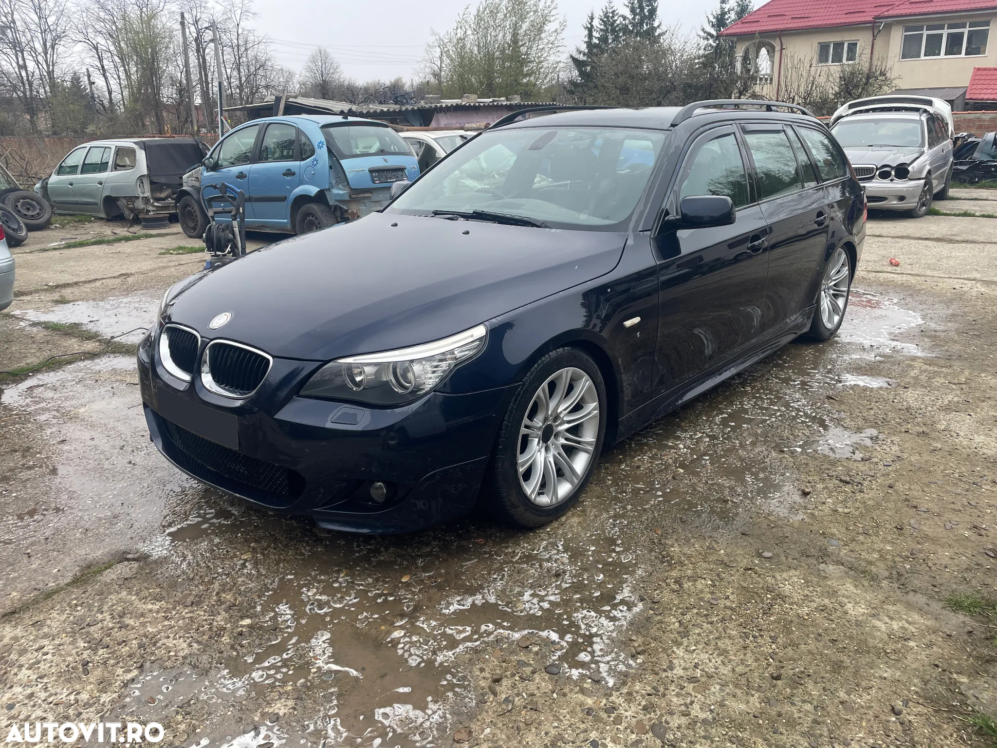 Dezmembrez BMW Seria 5 Touring 520D E61 LCI facelift 177 CP Steptronic an 2009 - 3