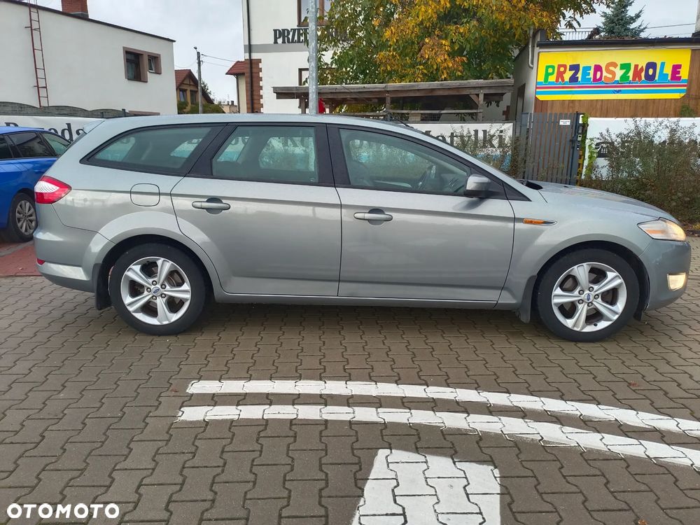 Ford Mondeo 2.0 Trend - 6