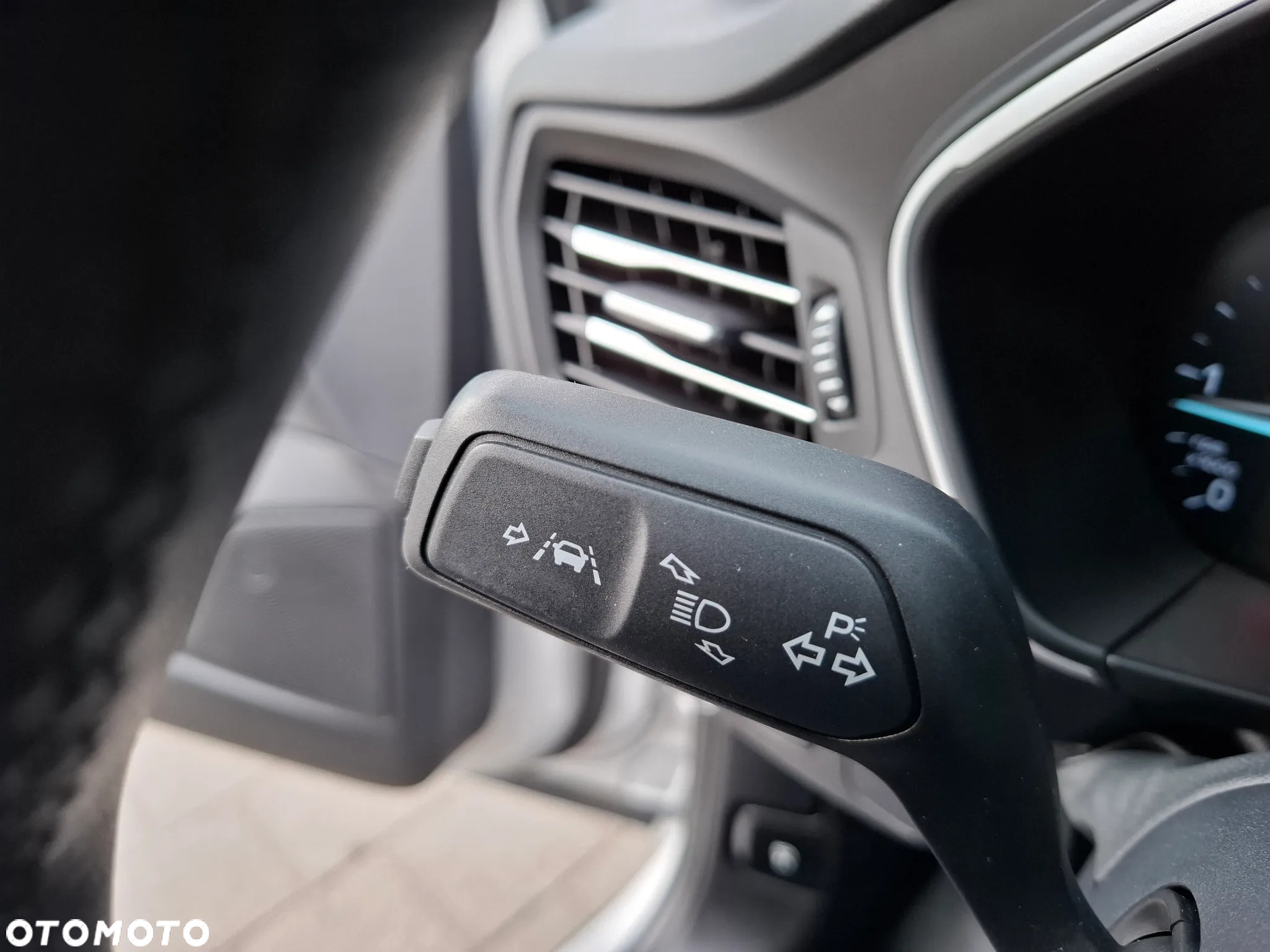 Ford Focus 1.5 EcoBlue Connected - 22