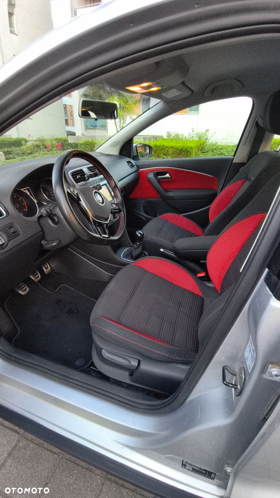 Volkswagen Polo Cross - 9