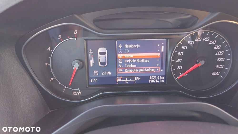 Ford S-Max - 17