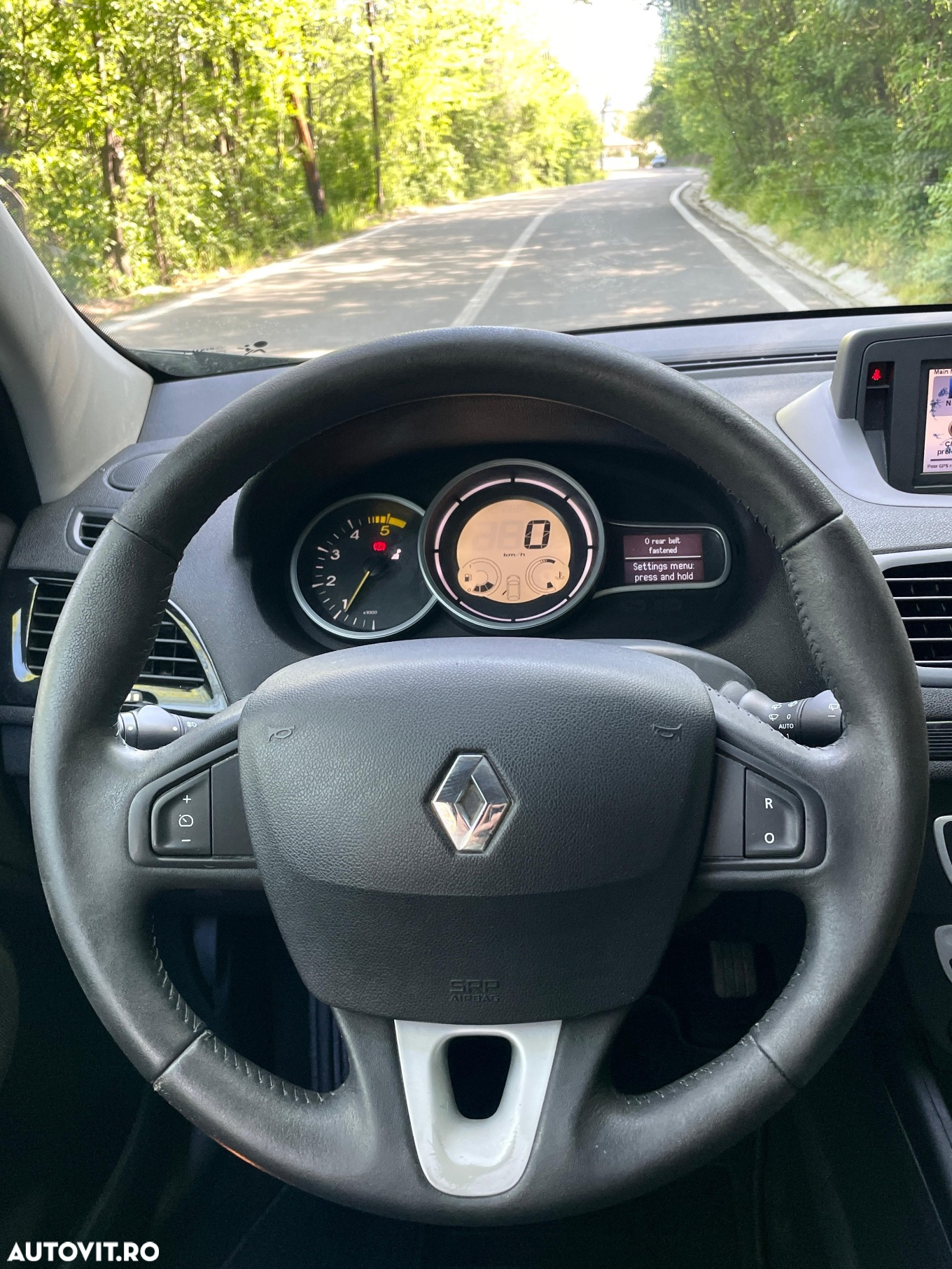Renault Megane - 11