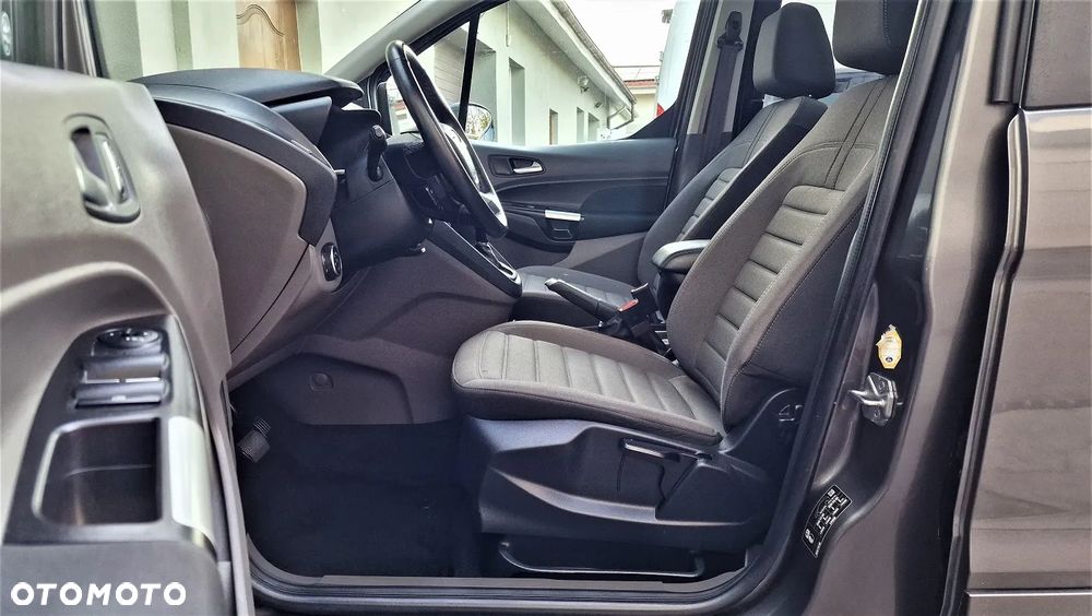 Ford Tourneo Connect Gr 1.5 EcoBlue Titanium PowerShift - 11