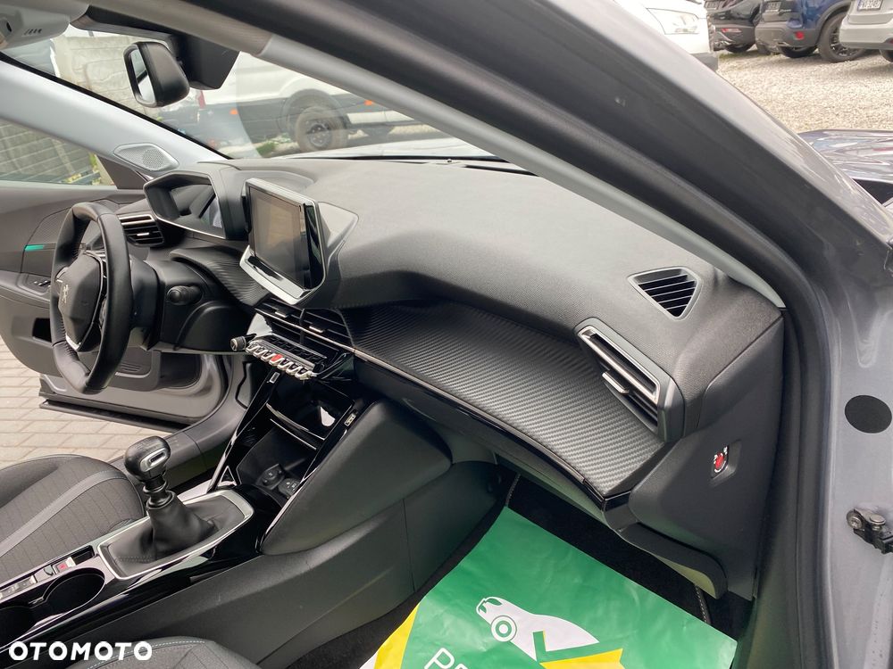 Peugeot 2008 BlueHDi 110 Allure - 12