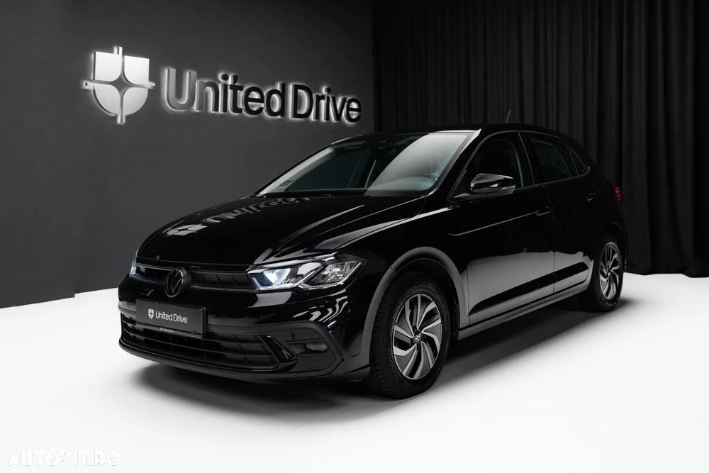 Volkswagen Polo 1.0 TSI DSG Life - 1
